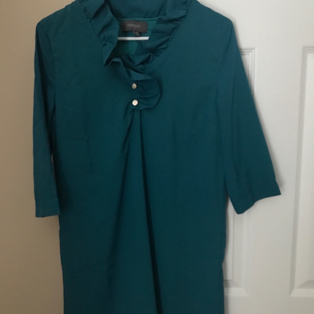 Entourage 3/4 length sleeved dress